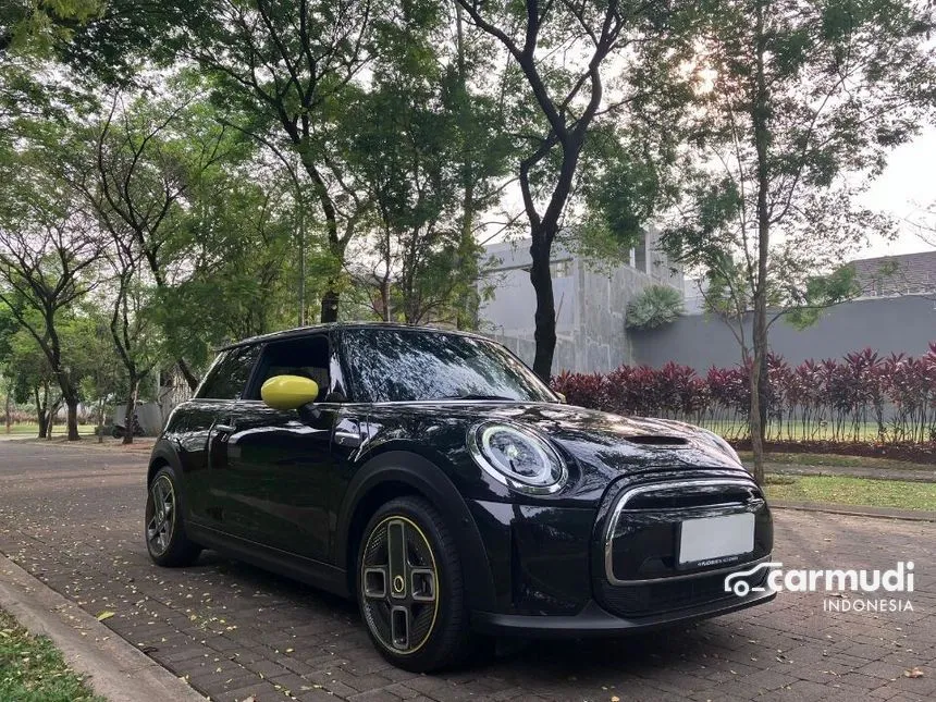 2022 MINI Cooper S Electric Resolute Edition Hatchback