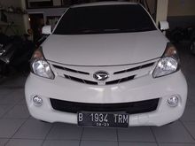 2013 Daihatsu Xenia 1.3 R DLX MPV