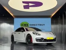 2020 Porsche Panamera 4.0 GTS 53k km Sport Chrono BOSE Sound System Chalk Grey Exterior GTS interior package HUD 18-way Memory Seat Carbon Interior