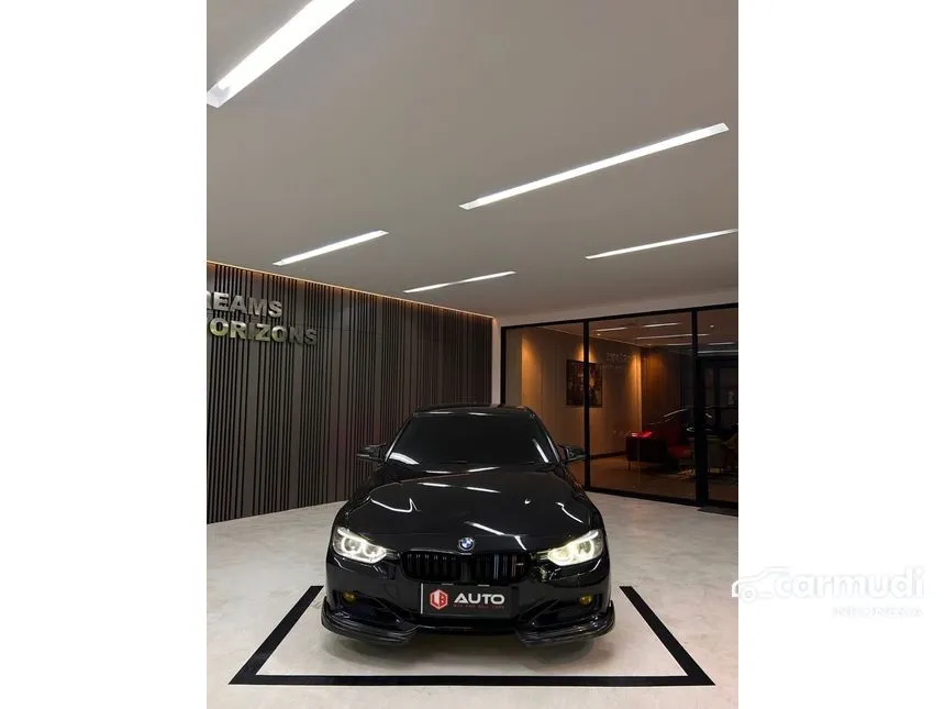 2014 BMW 320i Sport Sedan