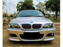 2000 BMW 318i 1.9 Sedan