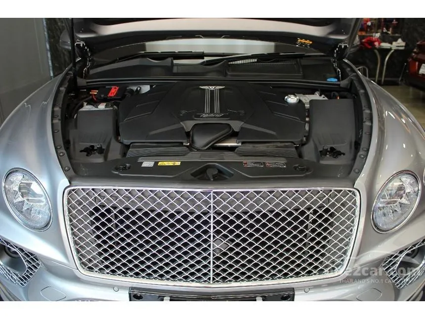 2023 Bentley Bentayga Hybrid SUV