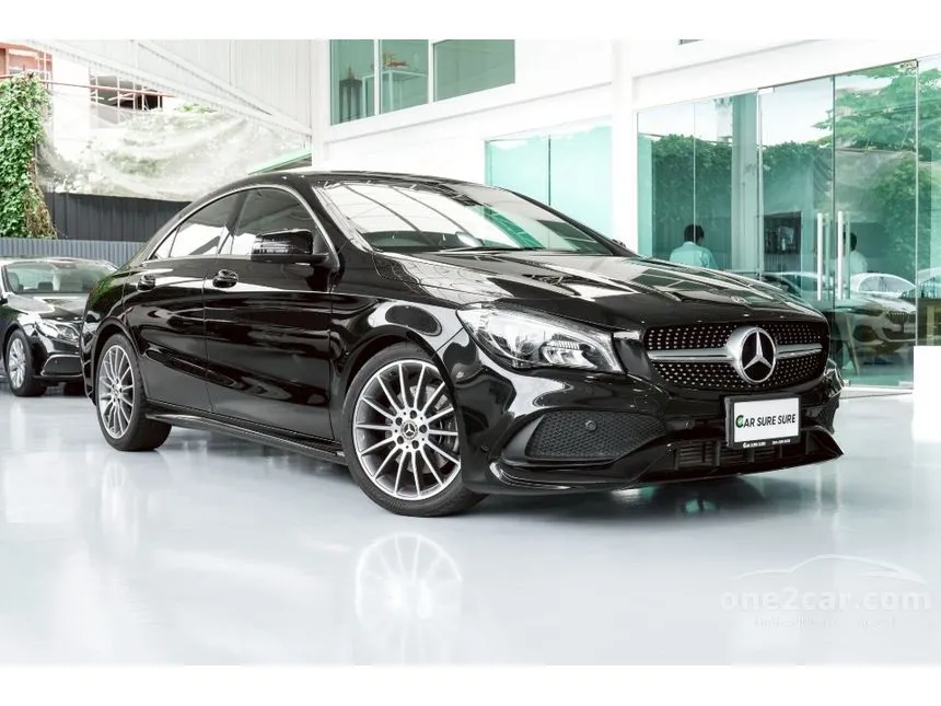 2018 Mercedes-Benz CLA250 AMG Dynamic Sedan