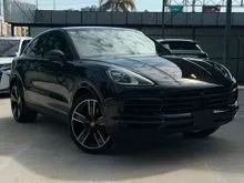 READY STOCK 2022 Porsche Cayenne 3.0 SUV PANROOF SPORT CHRONO PDLS PLUS