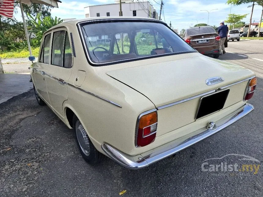 1971 Toyota Corolla KE20 Sedan