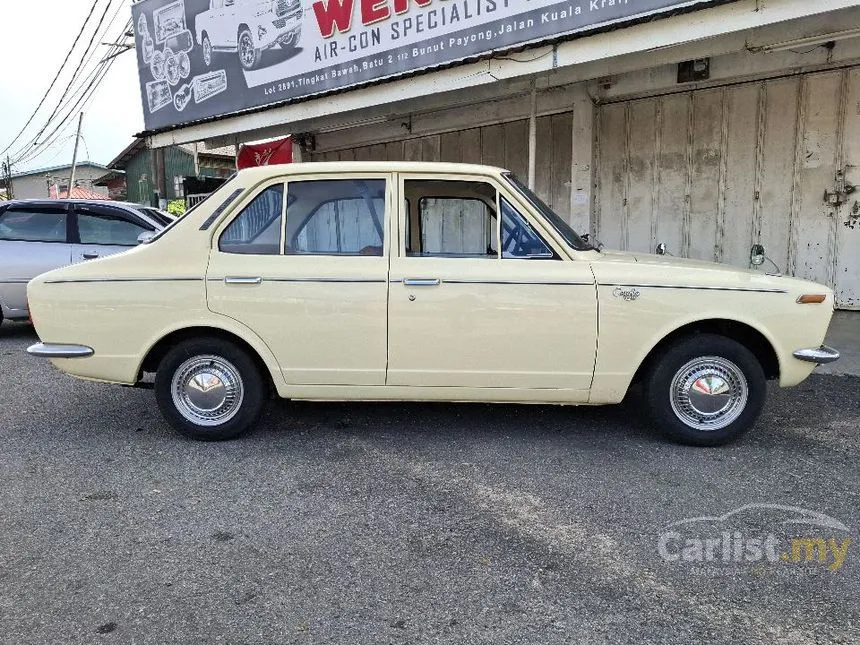 1971 Toyota Corolla KE20 Sedan