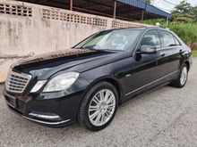 2012 Mercedes-Benz E200 CGI 7G Local
