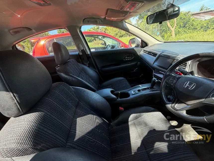 2015 Honda HR-V V SUV