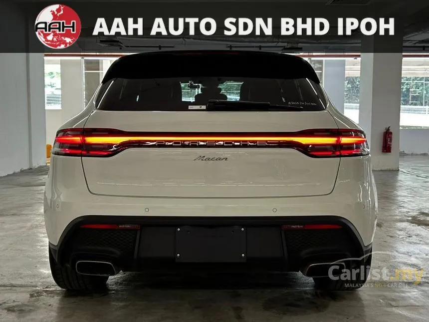 2021 Porsche Macan SUV