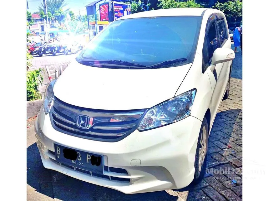 Jual Mobil Honda Freed 2013 E 1.5 di DKI Jakarta Automatic MPV Putih Rp 168.000.000