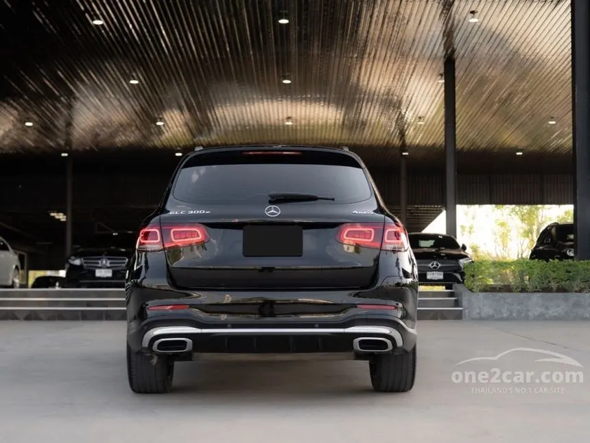 2021 Mercedes-Benz GLC300 e 4MATIC AMG Dynamic SUV