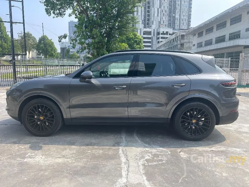 2022 Porsche Cayenne SUV