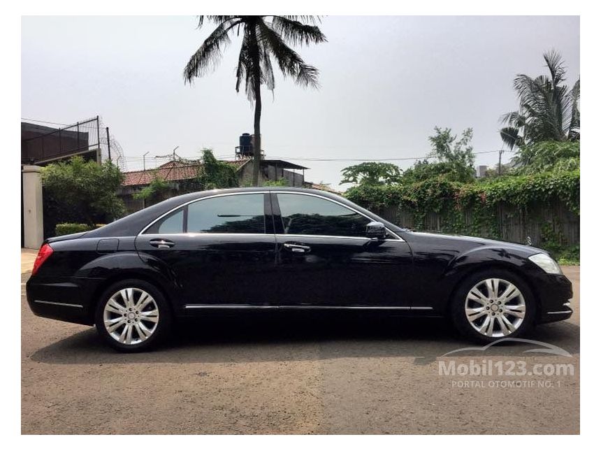 Jual Mobil  Mercedes Benz S350 L 2010 W221 V6 3 5 Automatic 