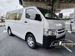 2014 Toyota Hiace 2.5 Window Van Van
