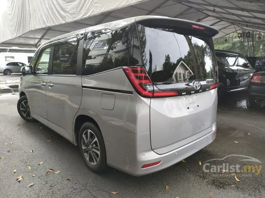 2022 Toyota Noah Z MPV