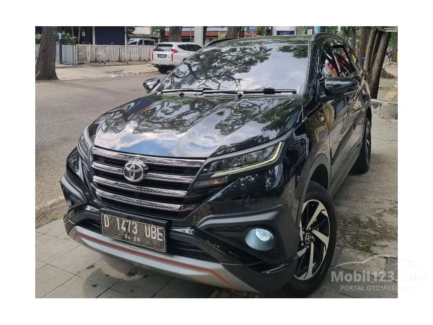 Jual Mobil Toyota Rush 2021 TRD Sportivo 1.5 di Jawa Barat Manual SUV Hitam Rp 229.000.000