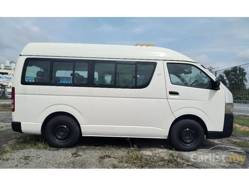 2010 Toyota Hiace Window Van Van