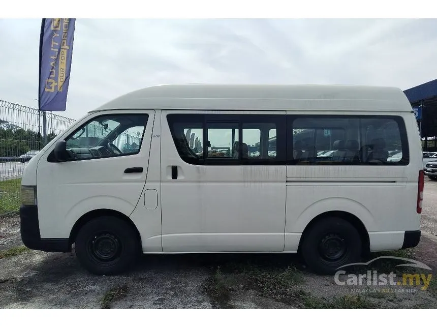 2010 Toyota Hiace Window Van Van