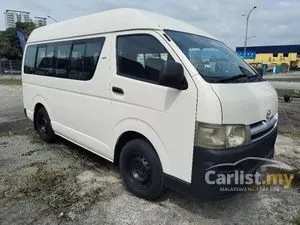 2010 Toyota Hiace 2.7 Window Van Van