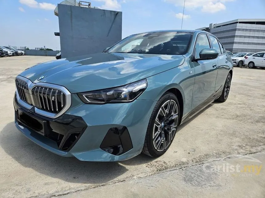 2024 BMW i5 eDrive40 M Performance Sedan