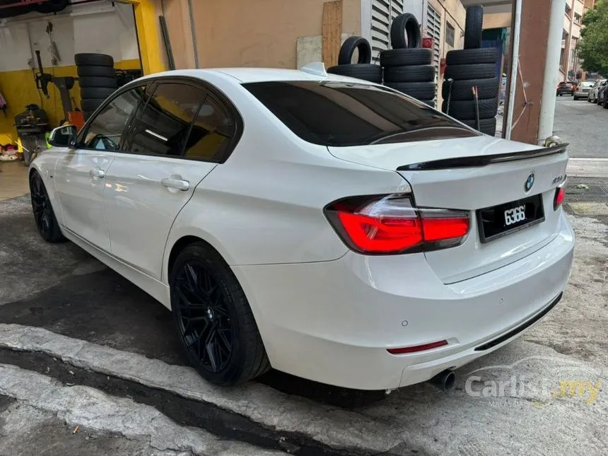 2014 BMW 320i Sport Line Sedan