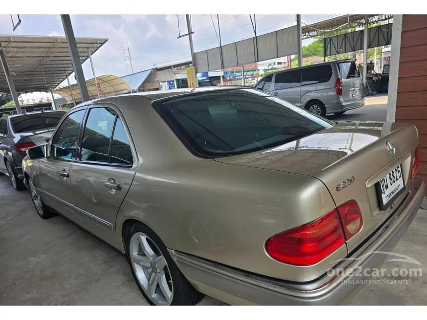 1996 Mercedes-Benz E230 Elegance Sedan