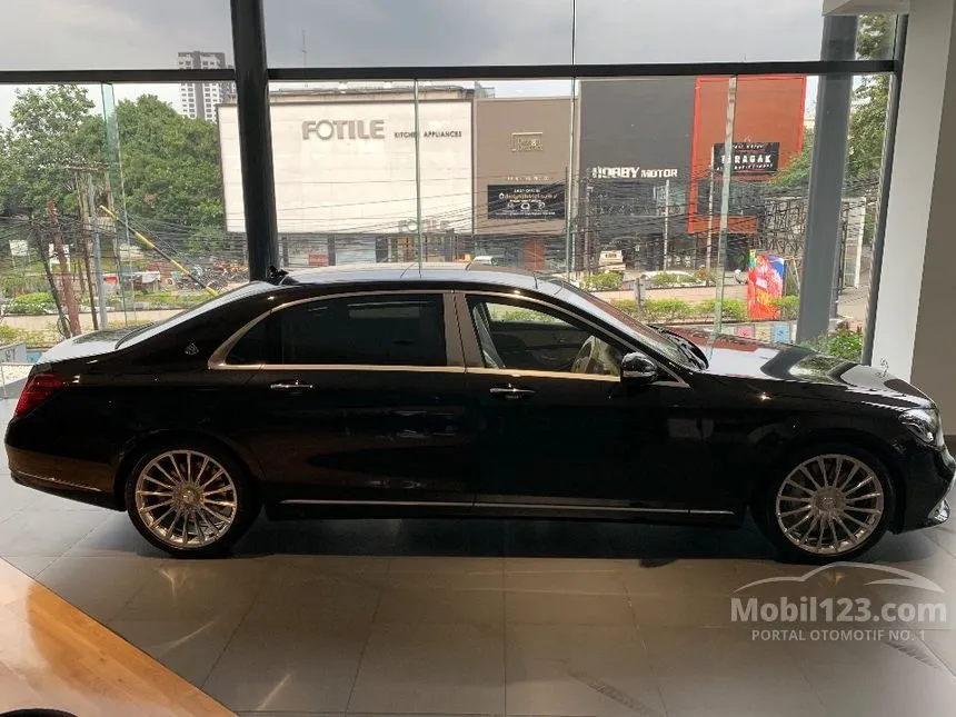 2020 Mercedes-Benz Mercedes-Maybach S560 Sedan
