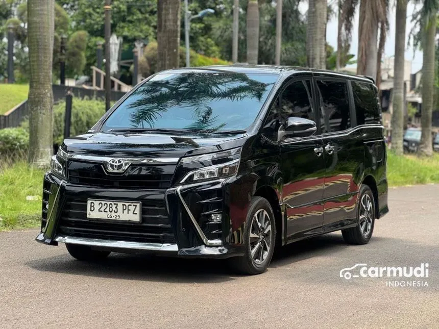 2019 Toyota Voxy MPV