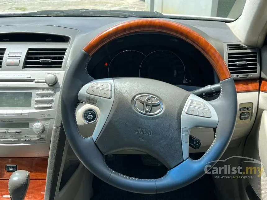 2009 Toyota Camry V Sedan