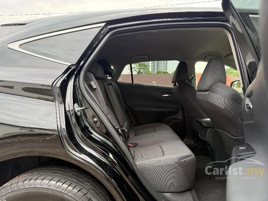2022 Toyota Harrier S SUV