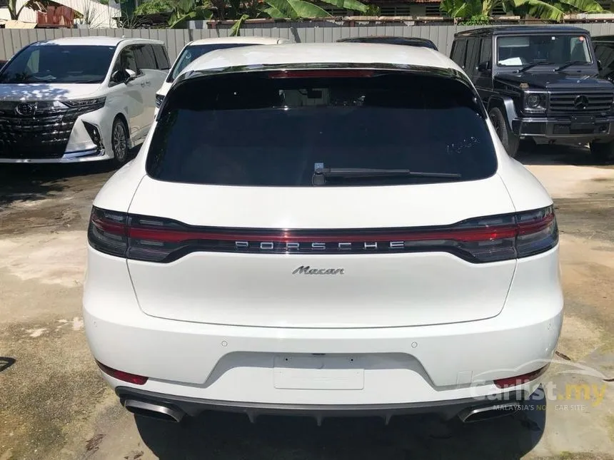 2020 Porsche Macan SUV