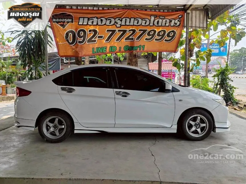 2015 Honda City V+ Sedan