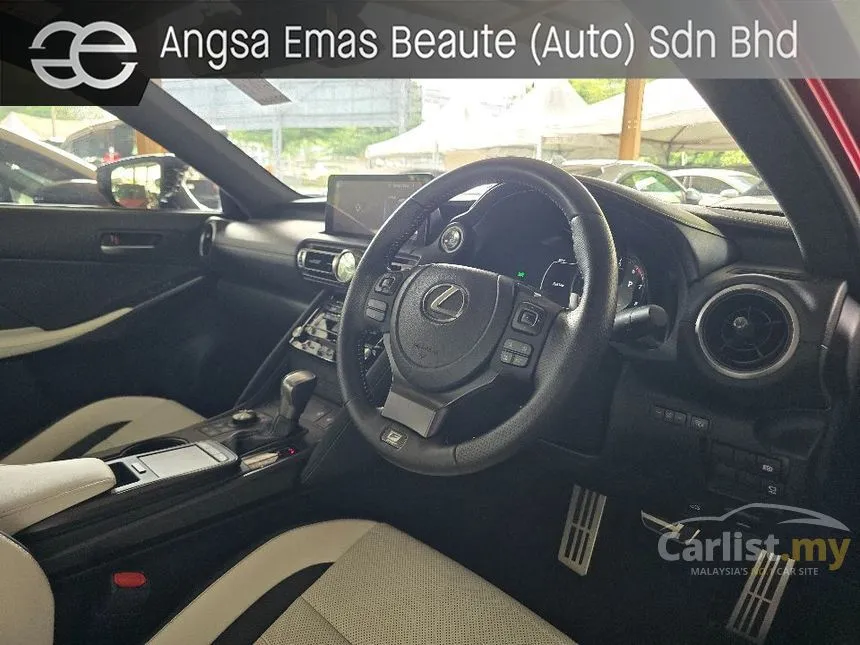 2021 Lexus IS 300 F Sport Sedan