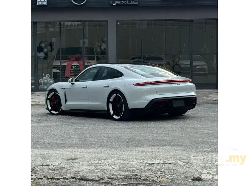 2024 Porsche Taycan GTS Sedan