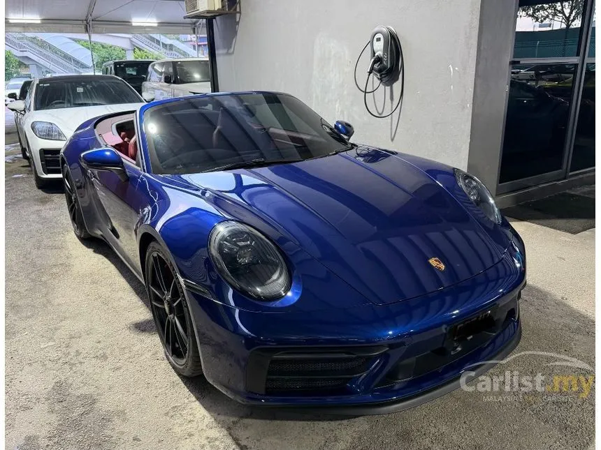 2022 Porsche 911 Carrera GTS Coupe