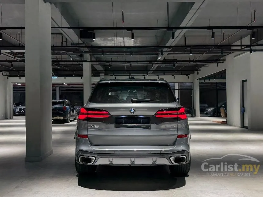 2025 BMW X5 xDrive40i M Sport SUV