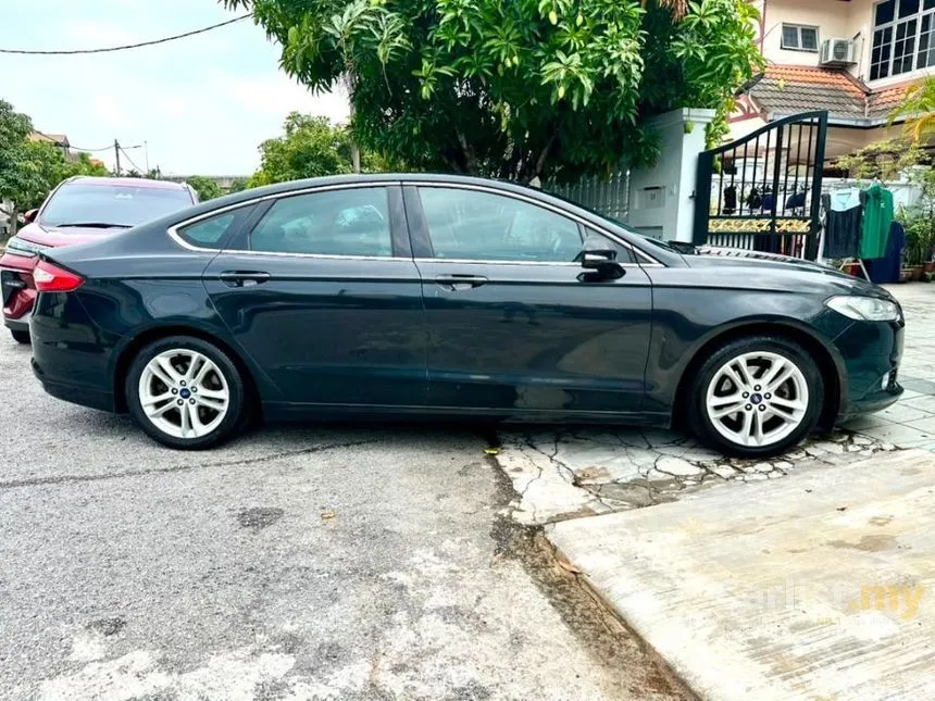 2015 Ford Mondeo Ecoboost Sedan