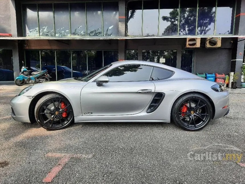 2020 Porsche 718 Cayman S Coupe