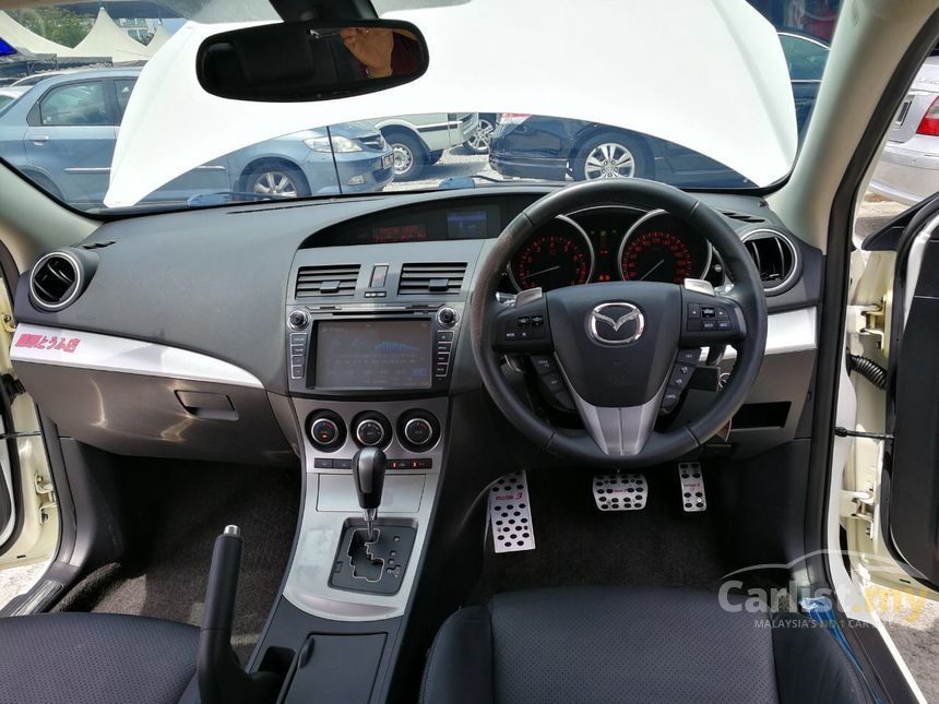 Mazda 3 2012 GLS 2.0 in Kuala Lumpur Automatic Hatchback 