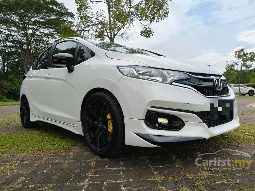 2019 Honda Jazz V i-VTEC Hatchback