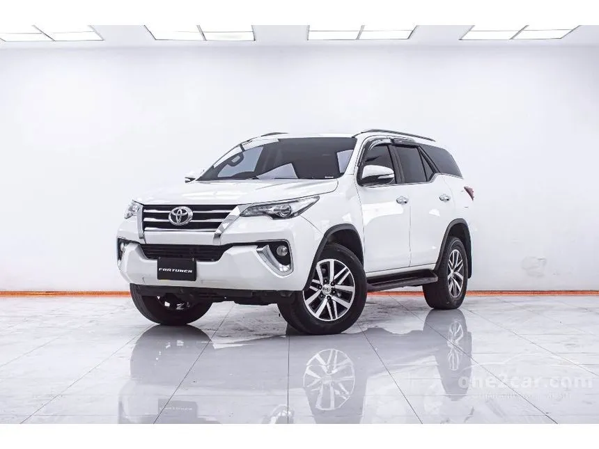 2017 Toyota FORTUNER V SUV