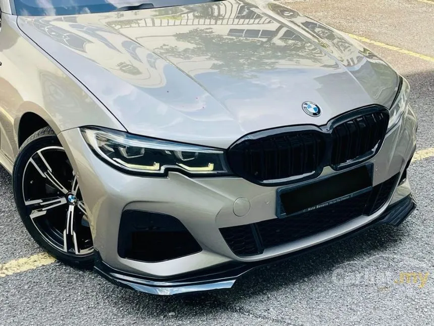 2022 BMW 330Li M Sport Sedan