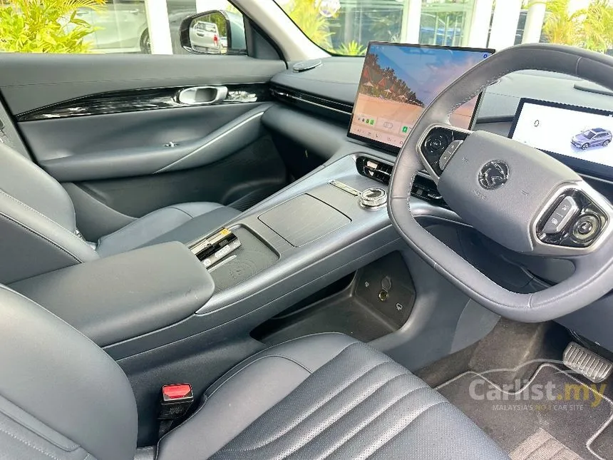 2025 Proton e.MAS 7 Premium SUV