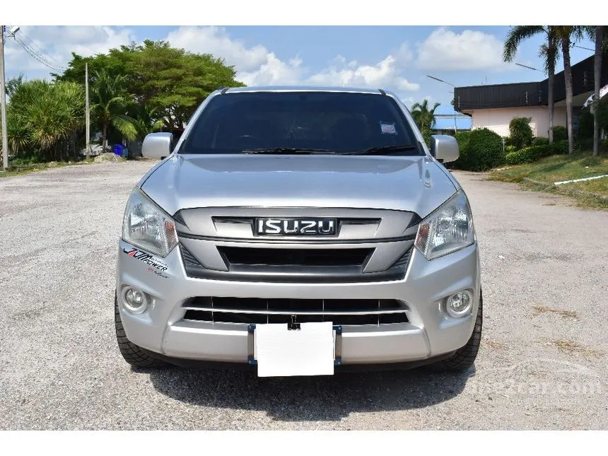 2019 Isuzu D-MAX S Cab-4 Pickup