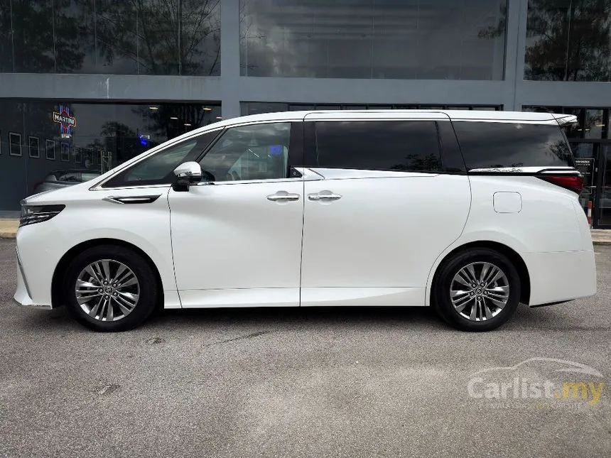 2023 Toyota Alphard Z MPV