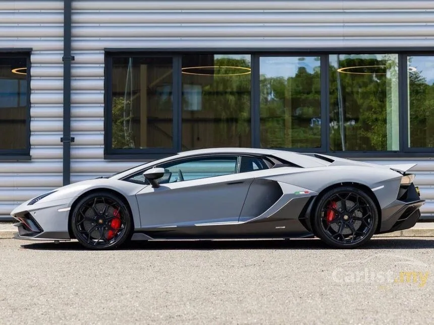 2022 Lamborghini Aventador LP780-4 Ultimae Coupe