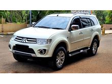 2015 Mitsubishi Pajero Sport 2.5 Exceed SUV Diesel Putih Mutiara - LOW MILES 80Ribuan ASLI - SERVICE RECORD RESMI - NO PR SIAP JALAN