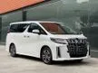 Recon NEW STOCK 2022 Toyota Alphard 2.5 SC