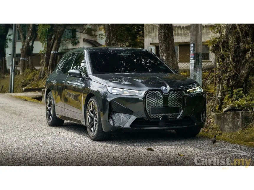 2023 BMW iX xDrive40 Sport SUV