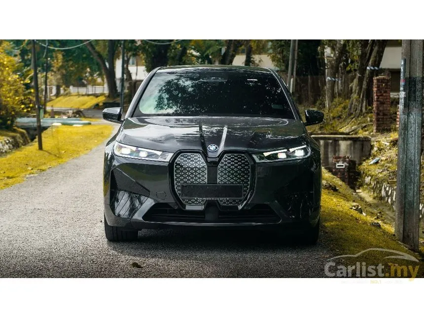 2023 BMW iX xDrive40 Sport SUV